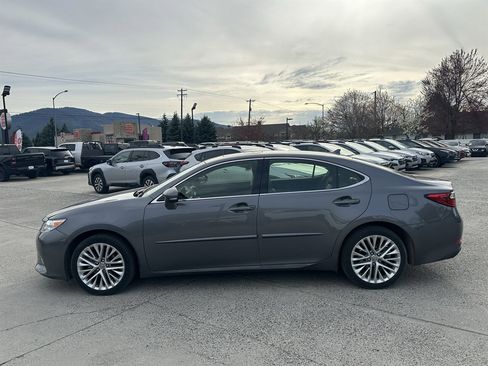 Used 2013 Lexus ES 350 w/ Luxury Pkg image 26