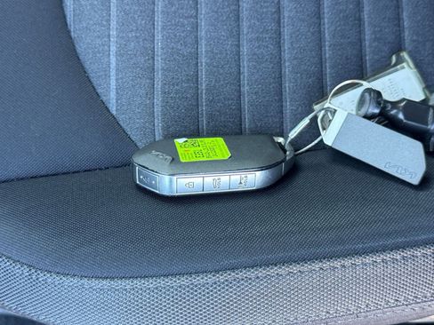 Used 2025 Kia K5 LXS image 21