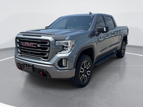 Used 2021 GMC Sierra 1500 AT4 w/ AT4 Premium Package AWD/4WD image 3