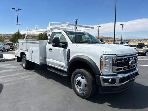 New 2025 Ford F550 4x4 Regular Cab Super Duty image 12