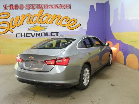 Used 2024 Chevrolet Malibu LT FWD image 8