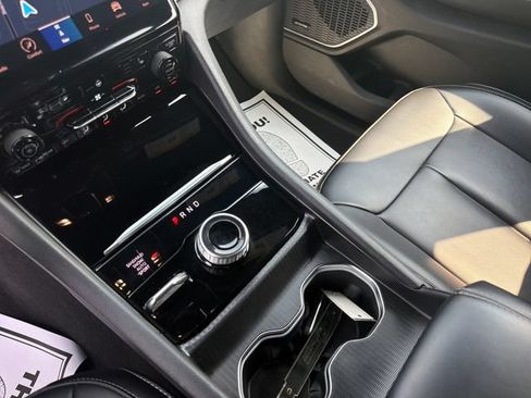 Used 2024 Jeep Grand Cherokee L Limited AWD/4WD image 24