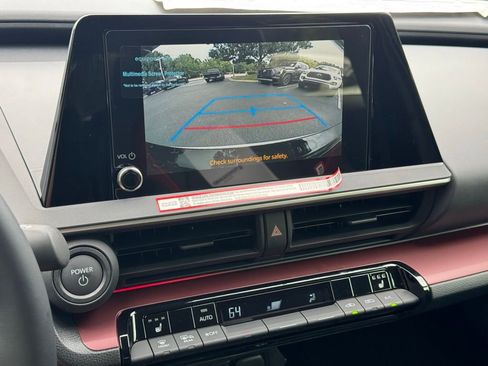 New 2025 Toyota Prius Plug-In Hybrid image 25