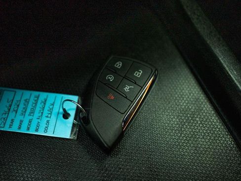 Used 2024 Honda Prologue EX image 20