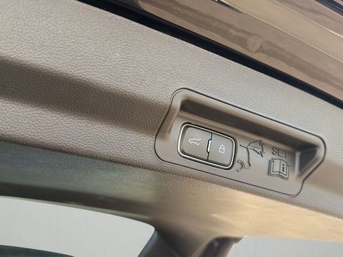 Used 2023 Ford Explorer ST w/ Equipment Group 401A image 20