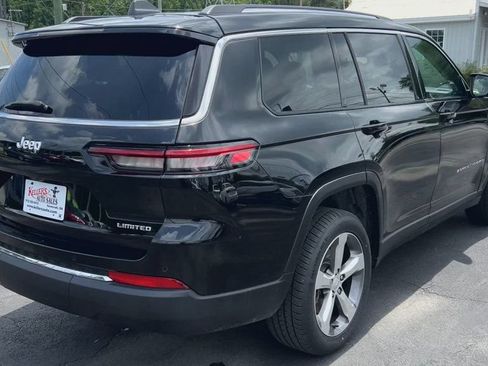 Used 2022 Jeep Grand Cherokee L Limited AWD/4WD image 8