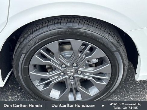 New 2026 Honda Odyssey Touring image 30