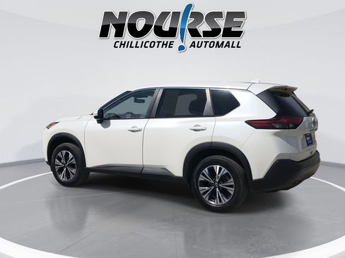 Used 2023 Nissan Rogue SV AWD/4WD image 6