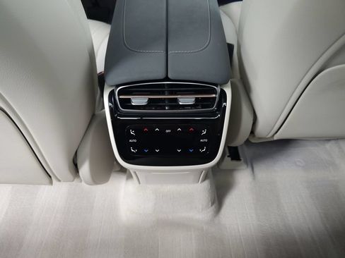 Used 2023 Mercedes-Benz EQS 580 4MATIC SUV image 30