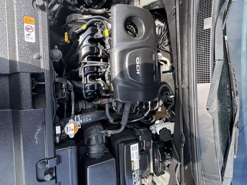 Used 2018 Kia Soul w/ Convenience Package FWD image 21