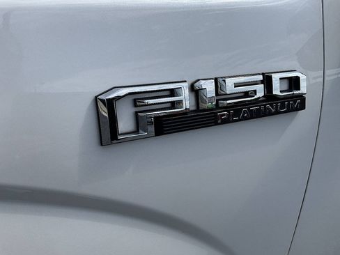 Used 2018 Ford F150 Platinum w/ Trailer Tow Package RWD image 36