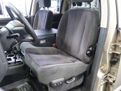 Used 2005 Dodge Ram 3500 Truck SLT w/ Quad Cab Big Horn Value Group image 16