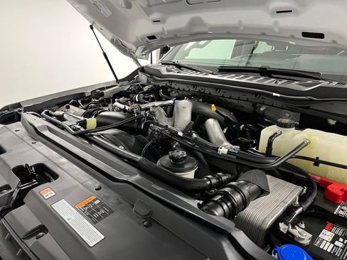 Used 2025 Ford F350 Lariat w/ Black Appearance Package AWD/4WD image 59
