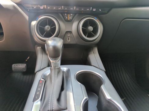 Used 2020 Chevrolet Blazer LT w/ Redline Edition FWD image 26