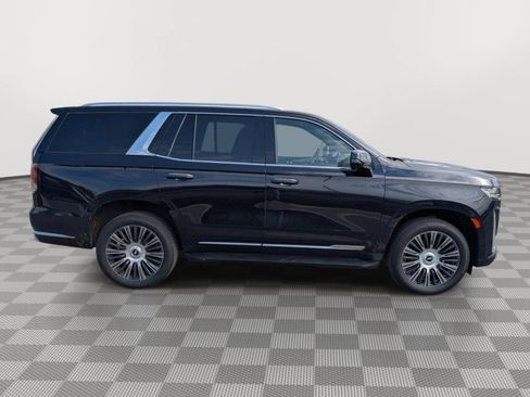 Used 2022 Cadillac Escalade Premium Luxury AWD/4WD image 6
