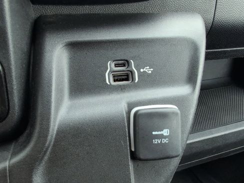 Used 2023 RAM ProMaster 2500 image 28