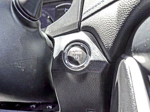 Used 2024 Toyota RAV4 SE AWD/4WD image 24