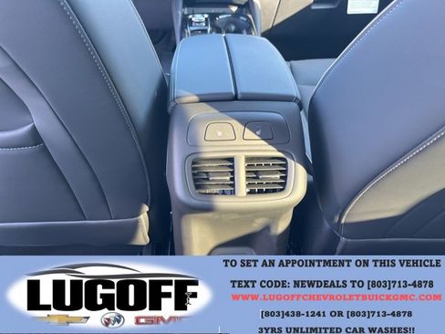 New 2025 Buick Envision Avenir image 17