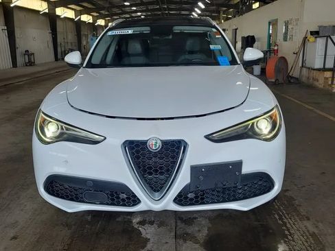 Used 2019 Alfa Romeo Stelvio Ti AWD/4WD image 7