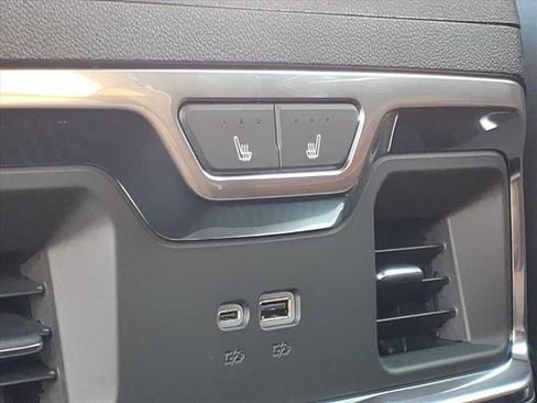 New 2026 GMC Sierra 2500 Denali Ultimate w/ Snow Plow Prep/Camper Package image 28