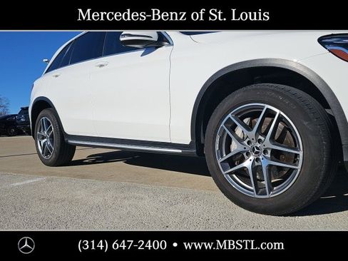 Certified 2019 Mercedes-Benz GLC 300 4MATIC image 5