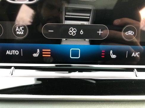 New 2026 Volkswagen Tiguan SE R-Line AWD/4WD image 29