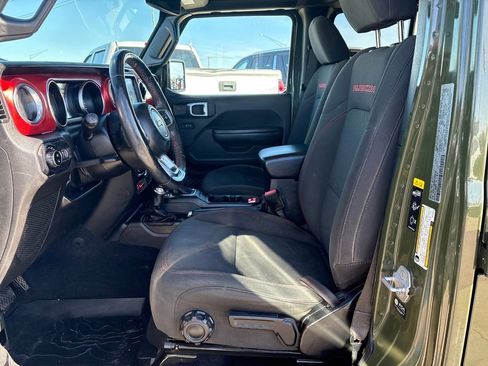 Used 2021 Jeep Gladiator Rubicon image 12