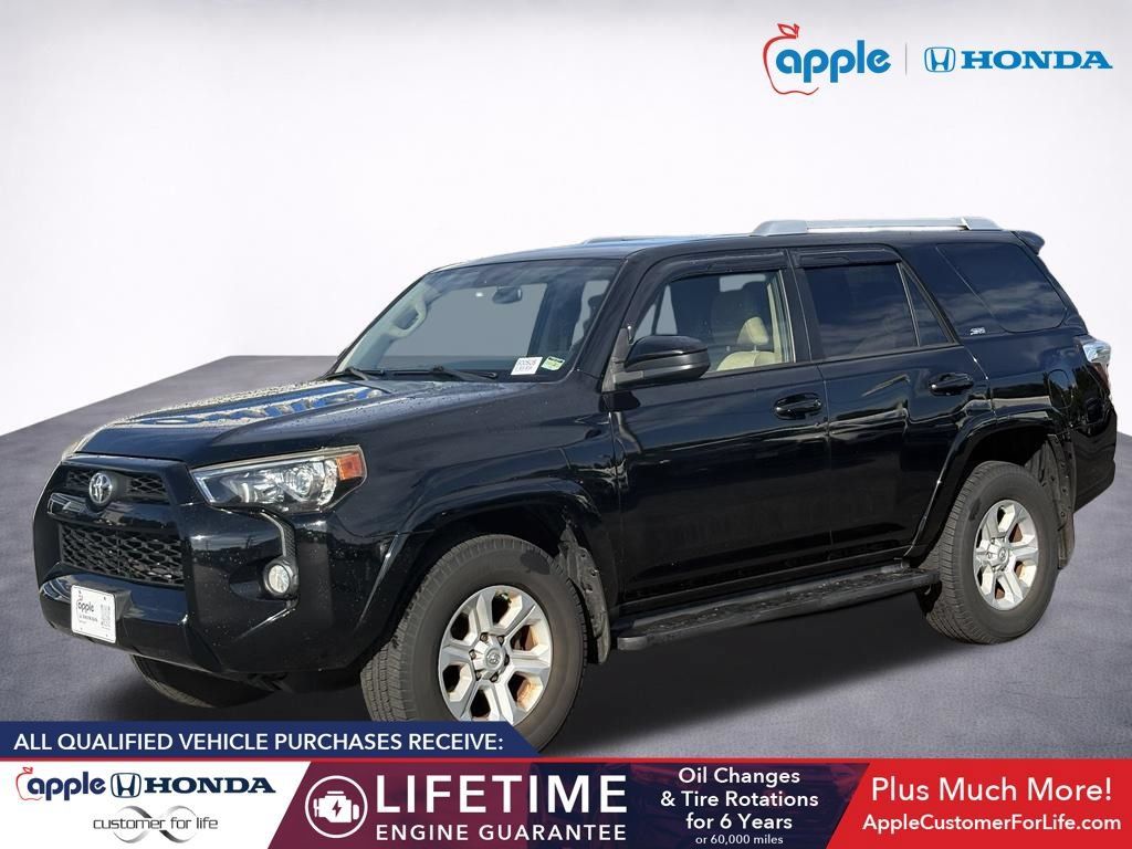 Used 2014 Toyota 4Runner SR5 AWD/4WD image 3