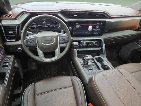 Used 2023 GMC Sierra 1500 Denali AWD/4WD image 6