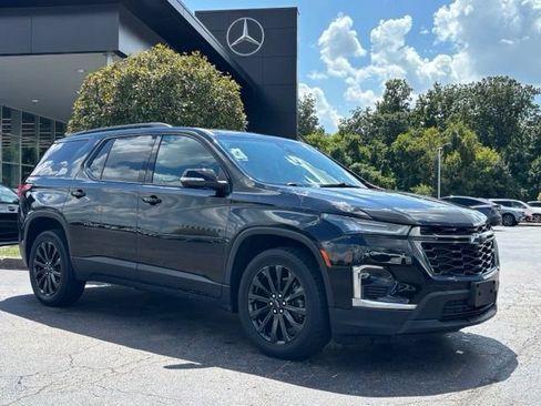 Used 2023 Chevrolet Traverse RS AWD/4WD image 1