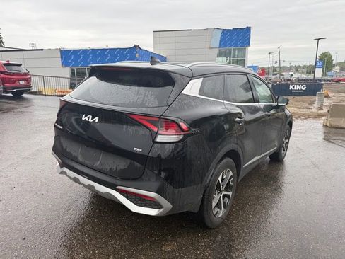 Certified 2023 Kia Sportage EX AWD/4WD image 8