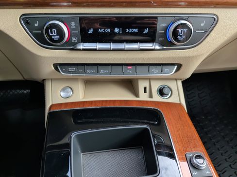 Used 2023 Audi Q5 2.0T Premium Plus w/ Premium Plus Package image 29