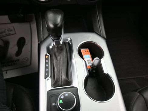 Used 2024 Chevrolet Blazer LT w/ LPO, Black Grille Bar Package image 11