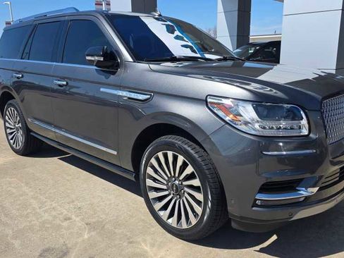 Used 2018 Lincoln Navigator Reserve w/ Technology Package image 7