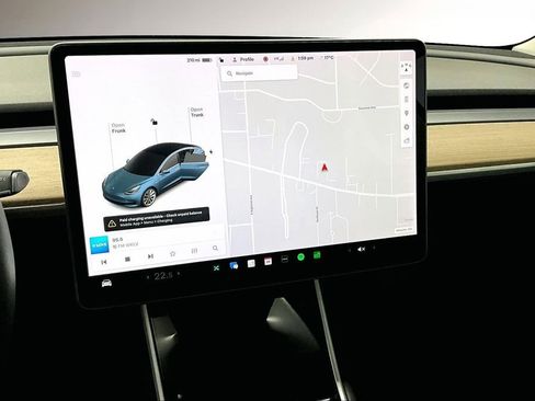 Used 2019 Tesla Model 3 Long Range image 10