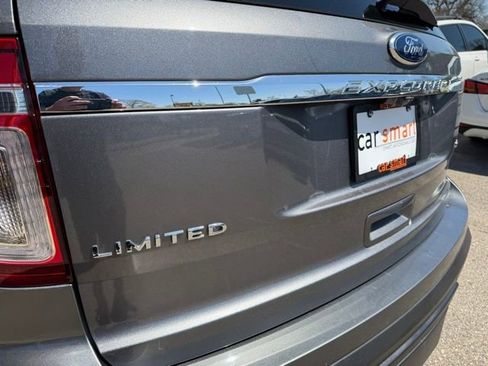 Used 2014 Ford Explorer Limited w/ Equipment Group 301A AWD/4WD image 10