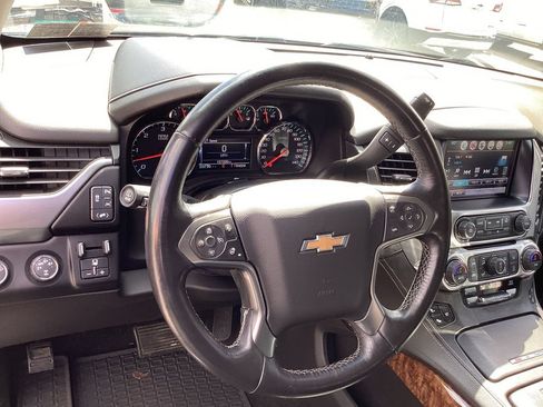 Used 2016 Chevrolet Tahoe LTZ AWD/4WD image 16