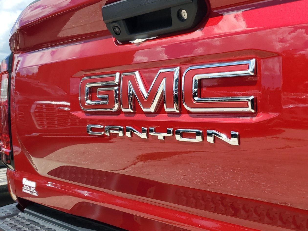 New 2026 GMC Canyon AT4 w/ Technology Plus Package AWD/4WD image 7
