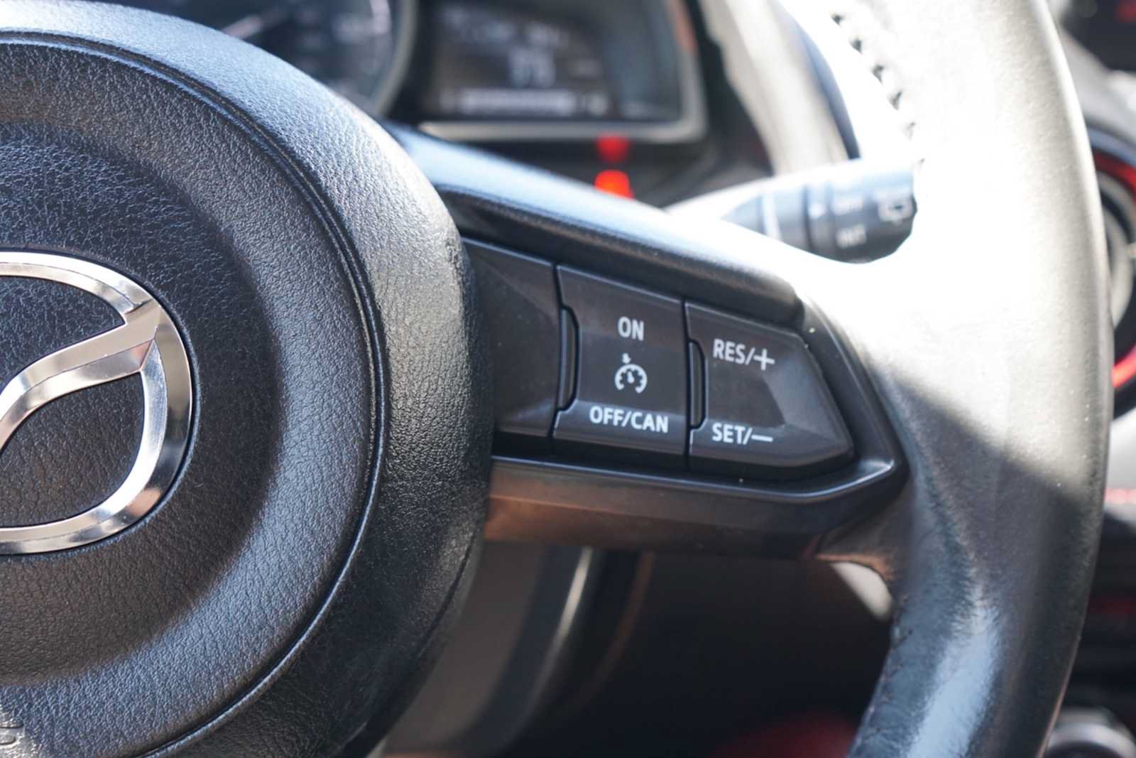 Used 2018 MAZDA CX-3 Touring FWD image 13