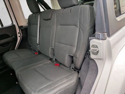 Certified 2021 Jeep Wrangler Unlimited Sahara image 18