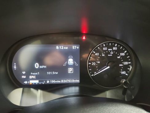 Used 2023 Nissan Kicks SV image 16