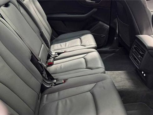 Used 2020 Audi Q7 3.0T Premium Plus w/ Premium Plus Package image 15