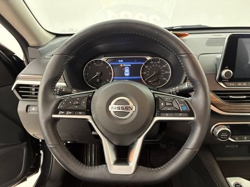 Used 2021 Nissan Altima 2.5 SL FWD image 22