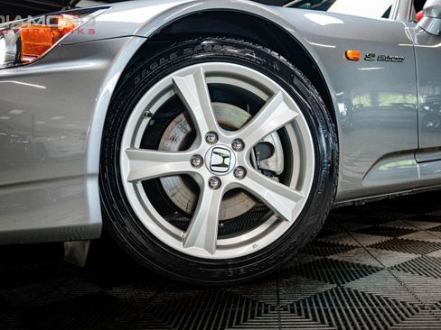 Used 2008 Honda S2000 image 8
