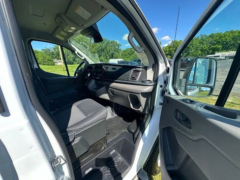 Used 2025 Ford Transit 250 Low Roof w/ Exterior Upgrade Package RWD image 12