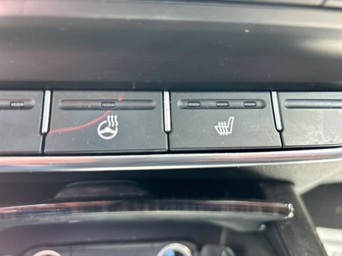 Used 2019 Kia Sorento EX w/ EX Touring Package AWD/4WD image 33