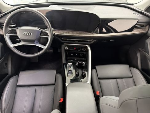 Used 2025 Audi Q5 Premium Plus w/ Premium Plus AWD/4WD image 15
