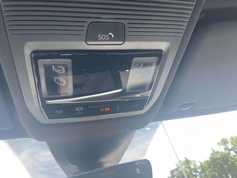 New 2026 Volkswagen Atlas Cross Sport SE FWD image 26