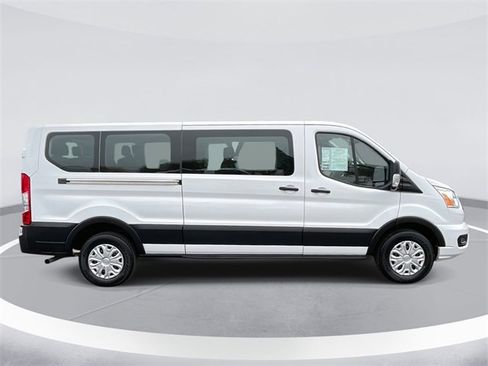 Certified 2022 Ford Transit 350 XLT image 4