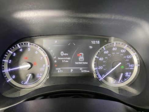 Used 2022 Toyota Highlander XLE image 13